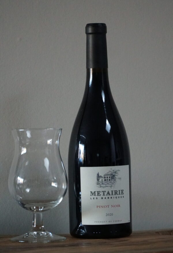 Metairie Les Barriques Pinot Noir