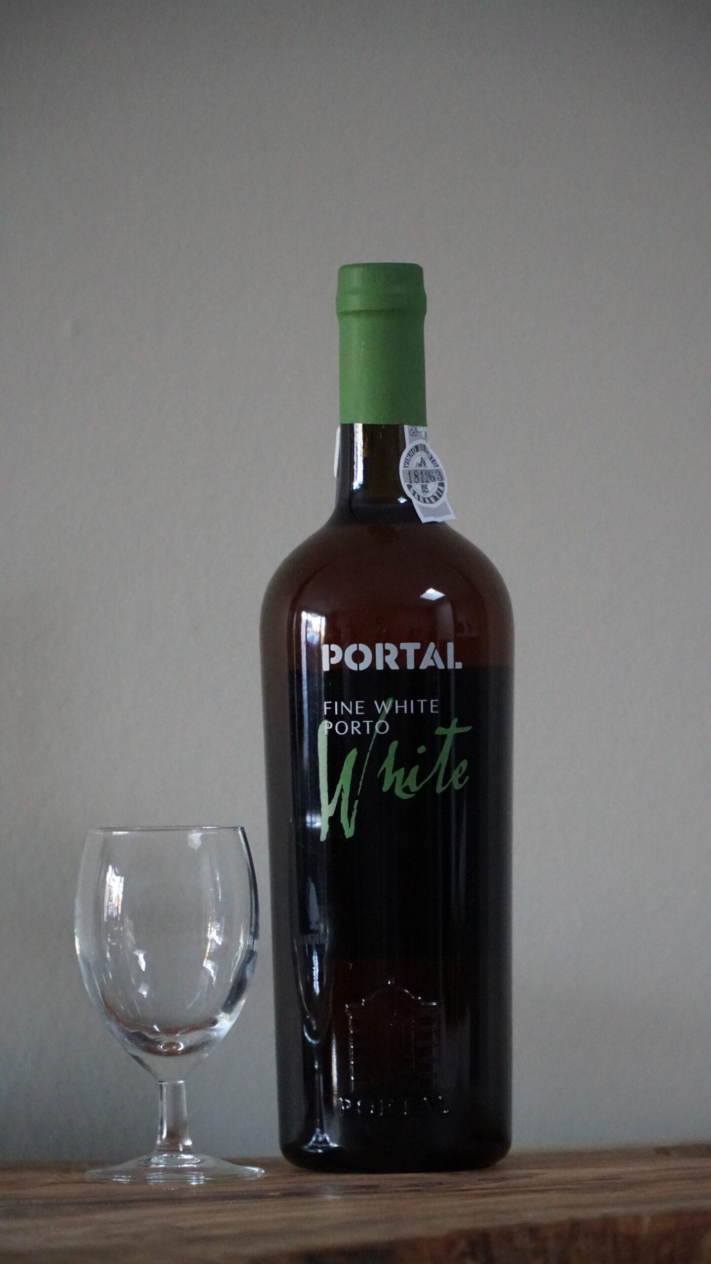 Portal - Fine White Porto